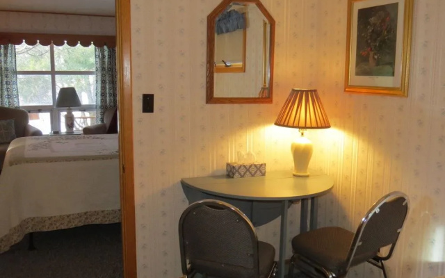 The Pines Country Inn