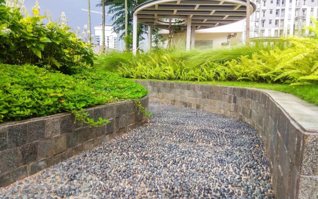 Minimalist Studio The Springlake View Bekasi Apartment