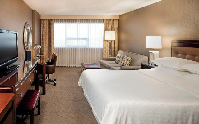 Sheraton Cavalier Calgary Hotel