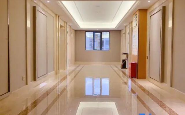 Vienna International Hotel (Guiyang Qingzhen Gaoyuan Mingzhu Junyueguoji)