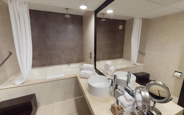 Aldea Thai 1134 2 Bedrooms by RedAwning