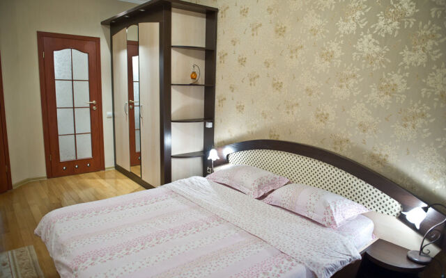 Комплекс First Choice Apartments