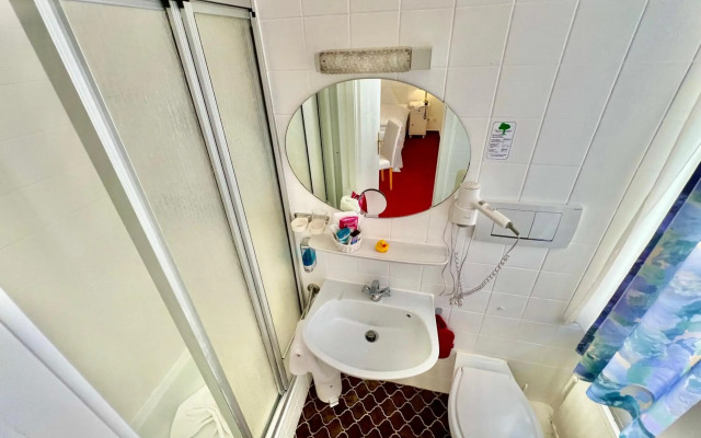 Hotel Alpha