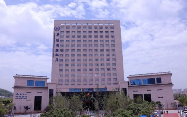 Huayang International Hotel