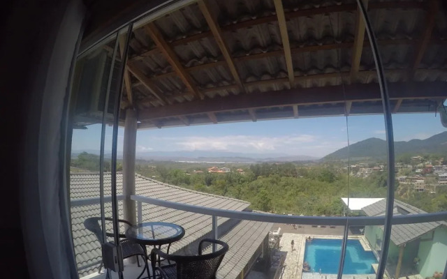 Pousada Penedo House