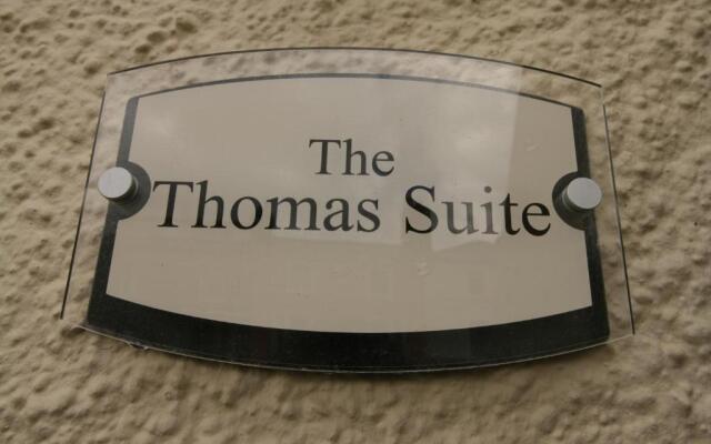 The Thomas Suite