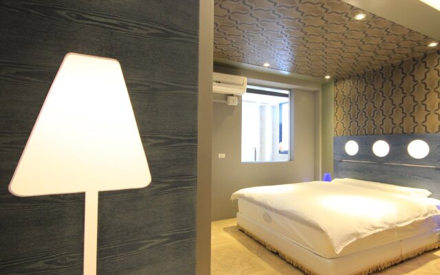 Bollinger Hotel