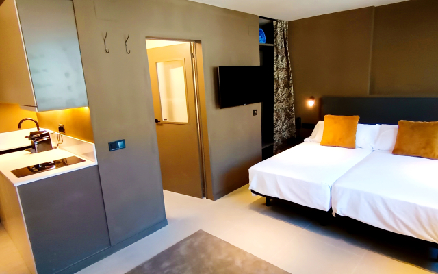 Senator Barcelona Apartments