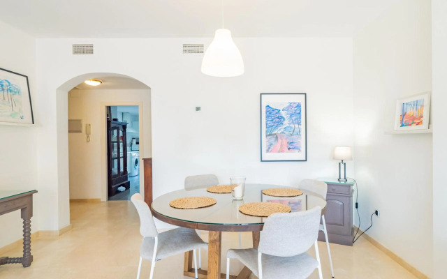Cubo's Apartamento Arenas de Marbella B
