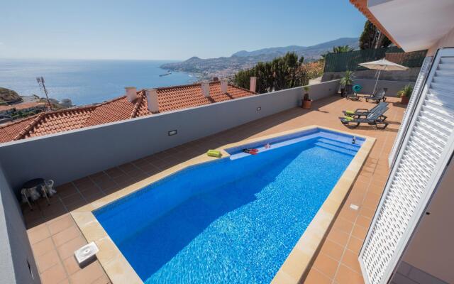 Funchal Bay View Villa by Madeira Sun Travel