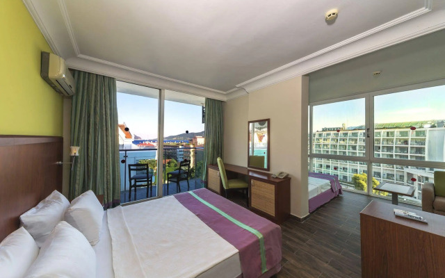 Sun Bay Park Hotel