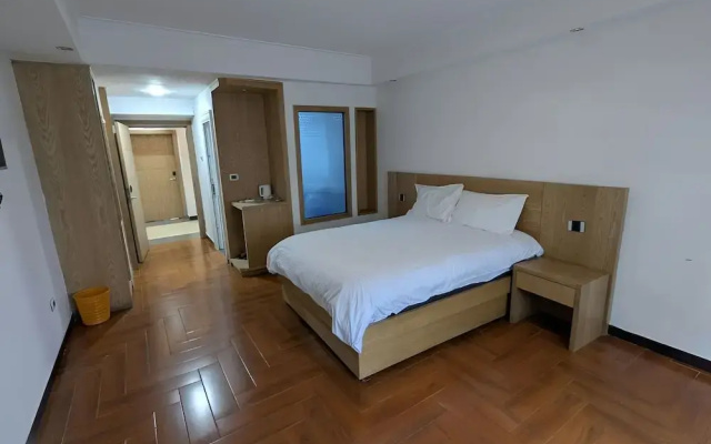 Iconic Coworking Hotel