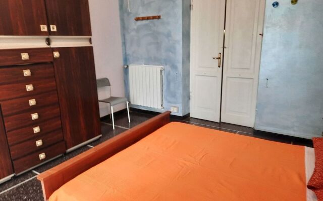 Appartamento a Invrea Posto Auto Incluso