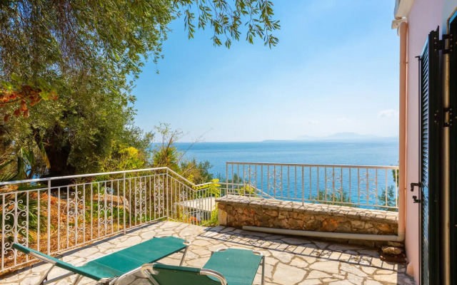 Beach villa Aetos kaminaki Nissaki