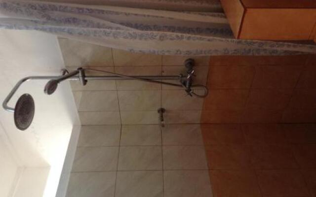 Ebrahim Flats - Grand Baie Beach