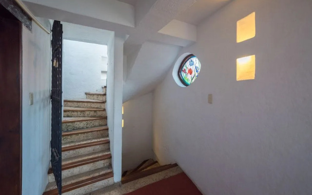 Casa de los Reyes By HMC