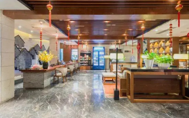 Crystal Pudi Hotel (Jingdezhen Zhushan Dongshi Huangyao)