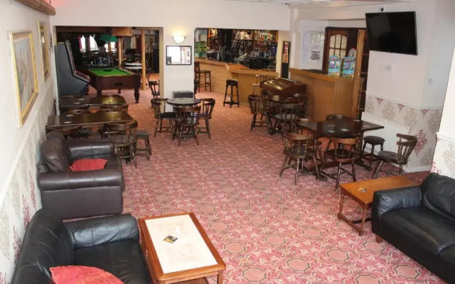 The Middlegate Hotel