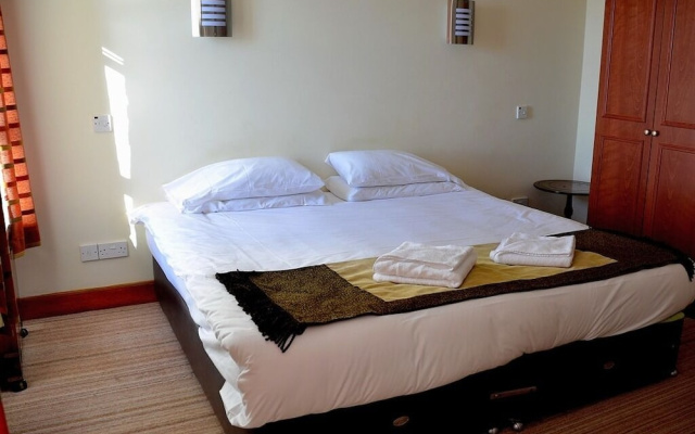 Crown Hotel