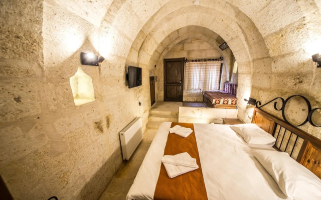 Harkasos Cave Hotel