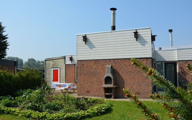 Lovely Home in Noordwijkerhout near Sea Beach