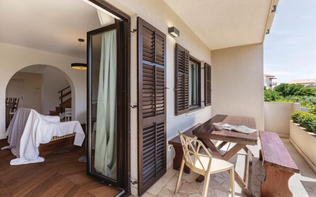 Amazing Apartment in Medulin With 4 Bedrooms, Wifi and Outdoor Swimming Pool