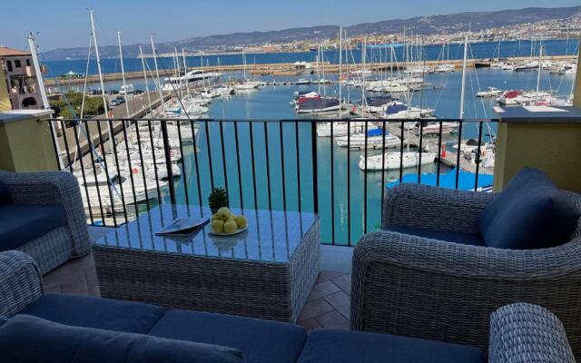 Tra Sole & Mare- grande attico panoramico, Sauna, 4 terrazze