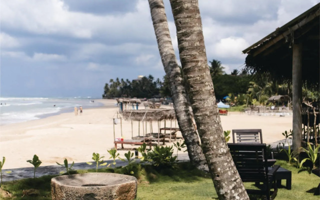 Poya Villa Ahangama by Sunsessions