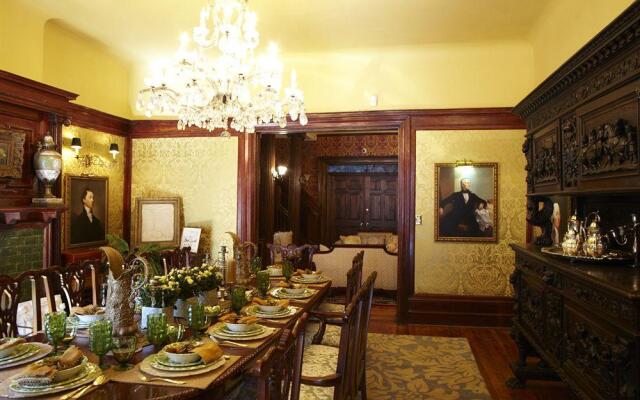 The New York Renaissance Home