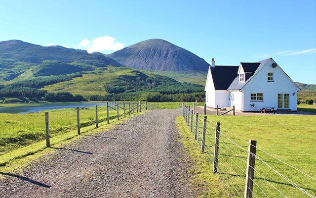 Strath Glebe Bed & Breakfast