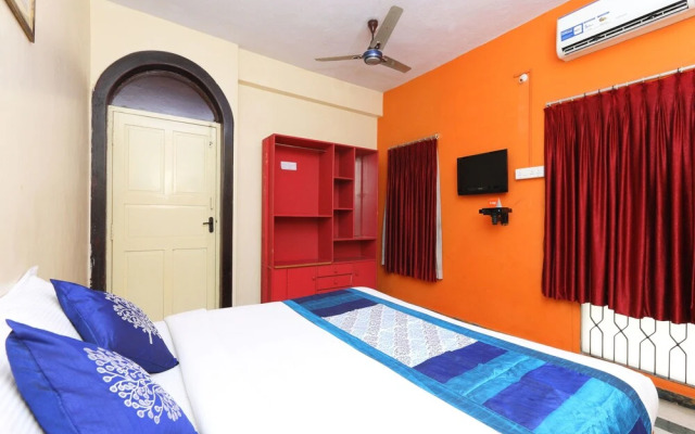 OYO 2704 Apartment Anna Salai