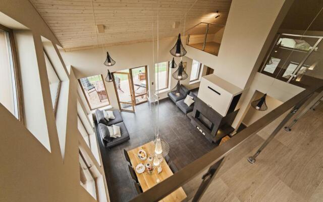 Aspen Deluxe Residence