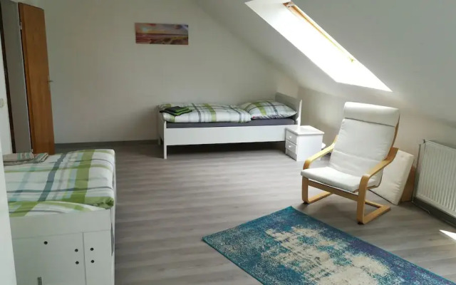Apartment 28OM