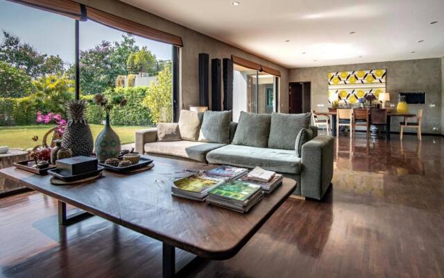 Luxury 5 Bedroom Private Pool Villa (Riverfront)