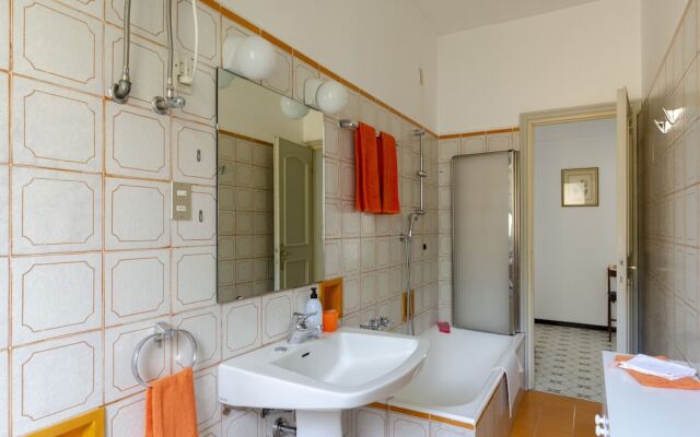 JOIVY Spectacular Sea View Apt For 5 W/Terrace