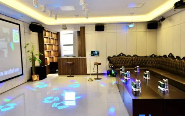 Yinquanju Hotel (Qianguqing) – Business – Yichun