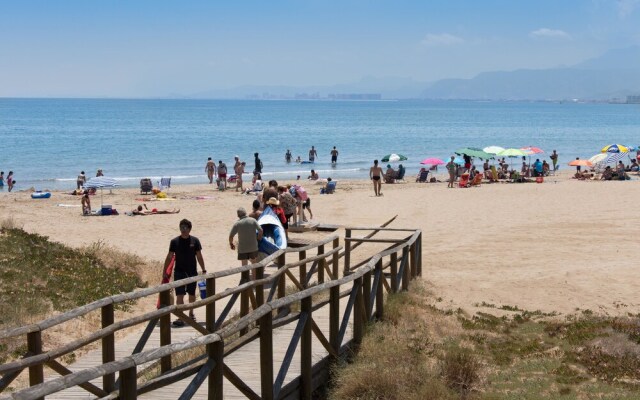 Ático soleado con vistas al mar