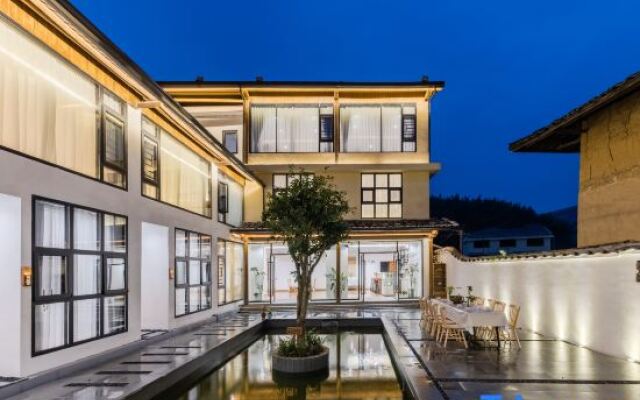 Yunshui ballad beautiful cloud night Guesthouse