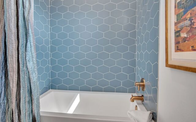 Casa Blanca at Sunflower Beach