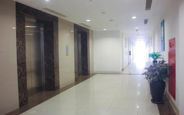 Urban Express HomTel Serpong