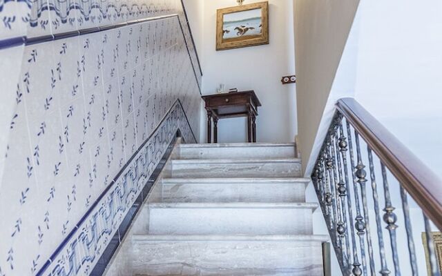 Mafloras Suites El Bosque