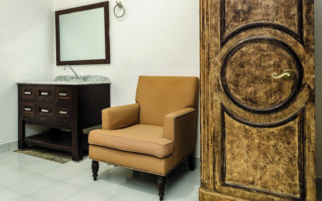 OYO Hotel Cabo Del Sur, Cabo San Lucas