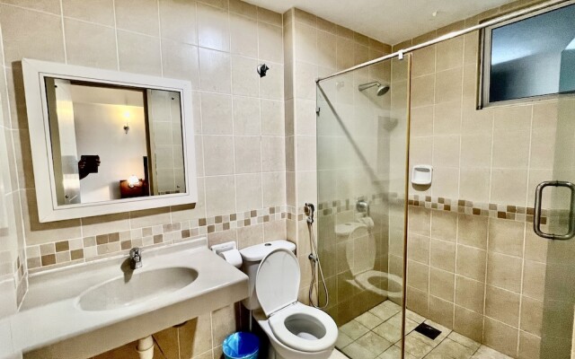 Casa Mutiara Apartments by Moonlight