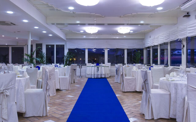 HR Hotel & Spa