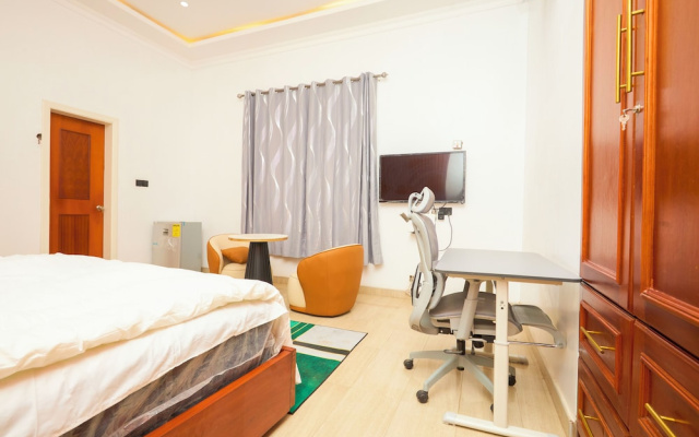 Tamarind Guesthouse and Suites