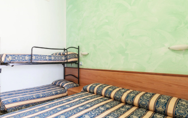 Hotel Promenade Universale