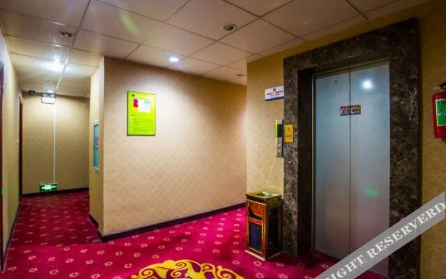 OYO Wenzhou Mingyue Hotel (Wenzhou Longwan International Airport Yongzhong)