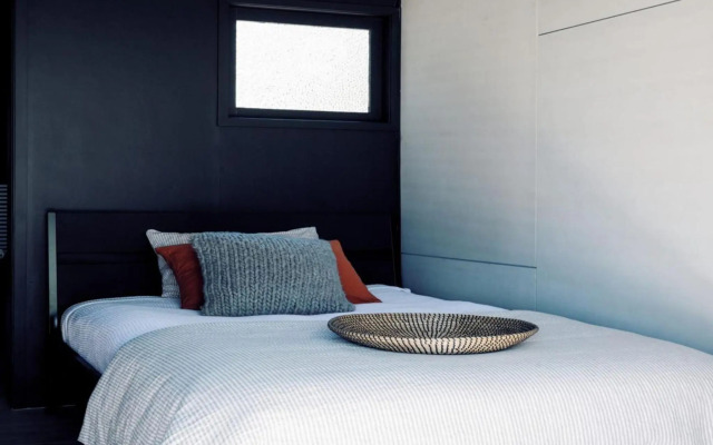 Black Shack on Hyams 4pm Check Out Sundays