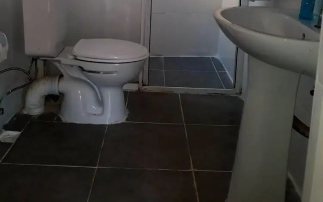 Taksim Nefti Residence