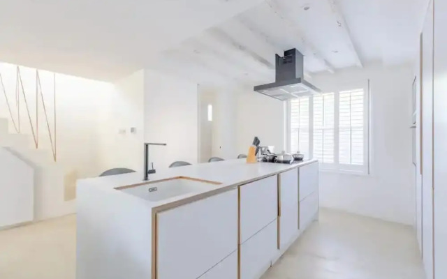 Luxury 2 Bedroom Garden Flat - Hackney